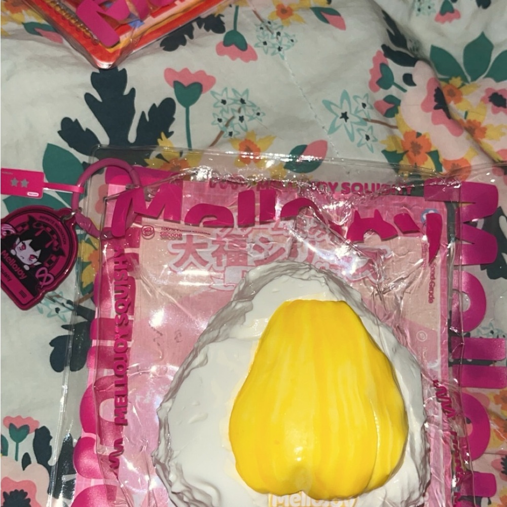 Mellow Squishy Yellow Bun Collectible Toy
